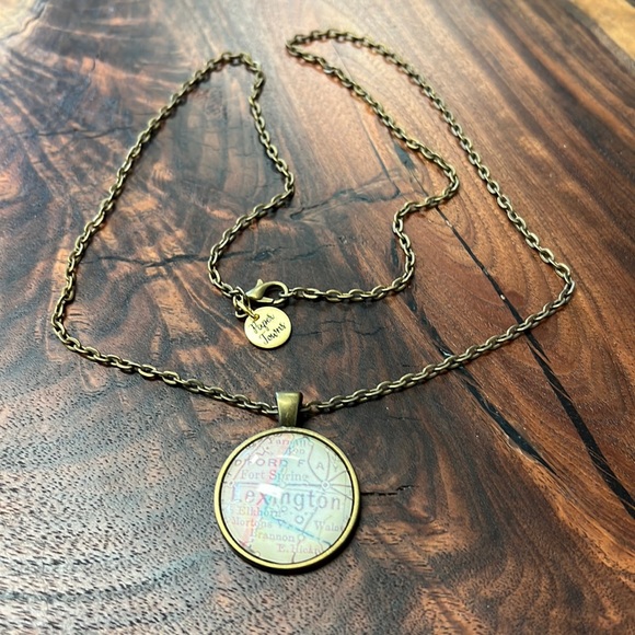 Paper Towns Lexington map necklace - Picture 2 of 5